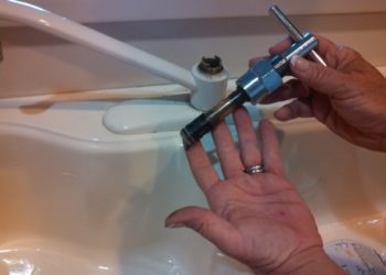 symptoms bad faucet cartridge