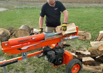 How do you use an electric log splitter?