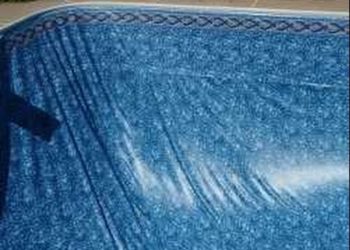 why is my inground pool liner wrinkling