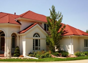 Is it a good idea to paint roof tiles?