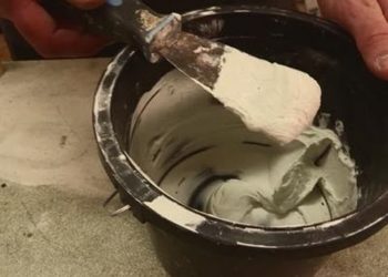 how to mix grout
