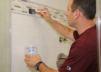 how long should grout dry before sealing