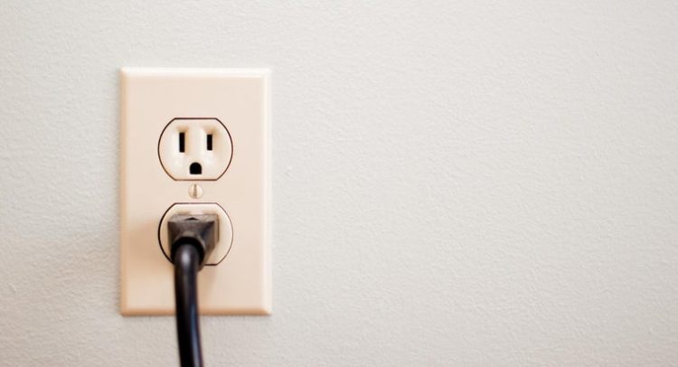 how many volts in a wall outlet
