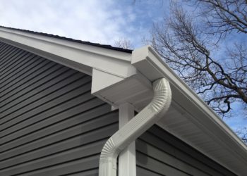 How much does it cost to install seamless gutters?