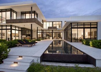 How much does it cost to add 1000 square feet to a house?