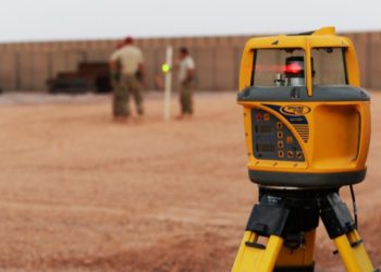 Which is better green or red laser level?