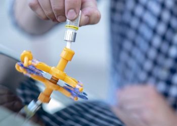 Do windshield repair kits really work?