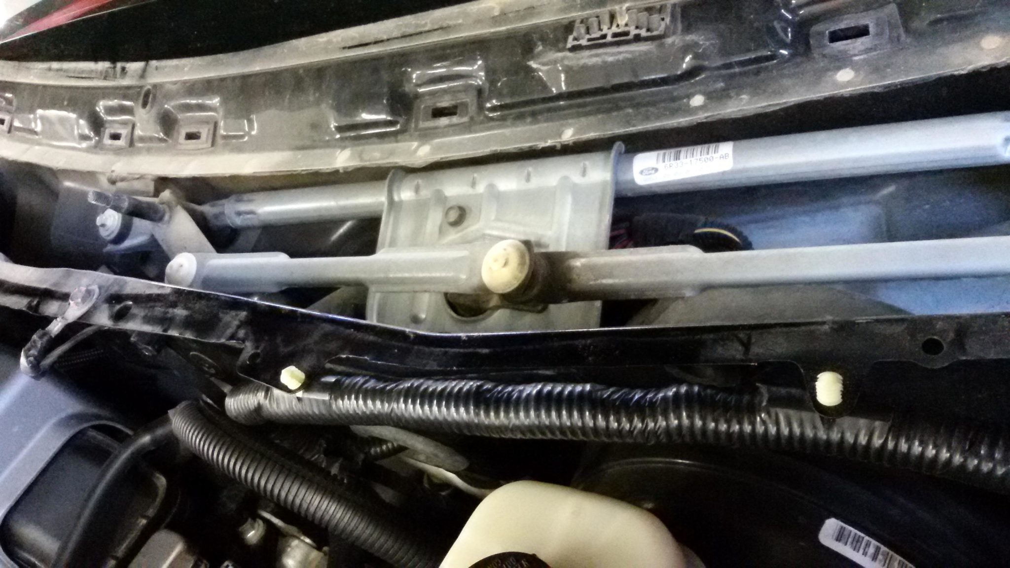 How much does it cost to fix windshield wiper motor?