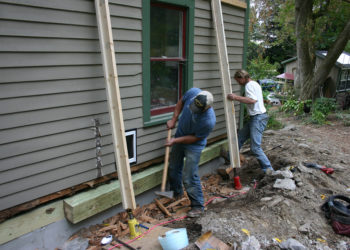 replacing main beam in house cost