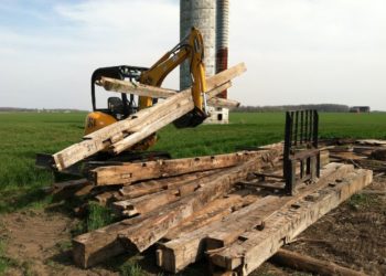 How much does it cost to tear down an old barn?