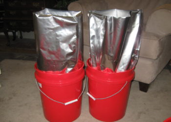 how much quikrete to fill a 5 gallon bucket