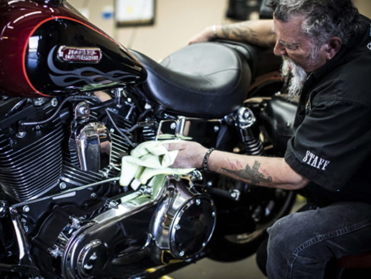clean my motorcycle