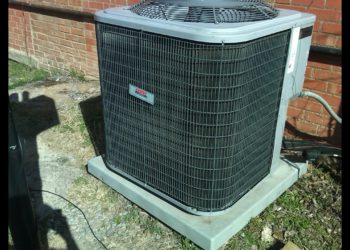 Who makes Heil air conditioners?