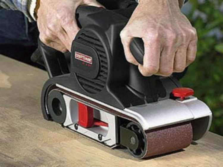 how to use a belt sander on wood