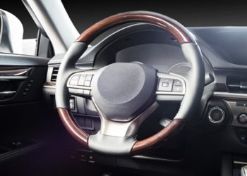 What does it mean when your steering wheel makes a squeaking noise?
