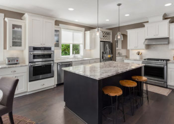 How much does foam crown molding cost?