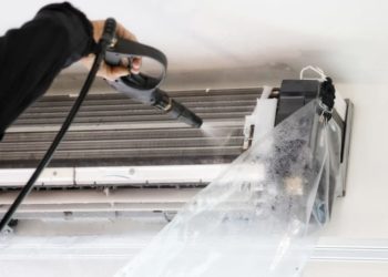 cleaning mold off air conditioner