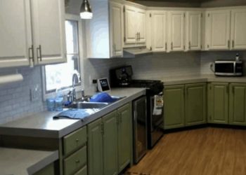 How do you update a mobile home cabinet?