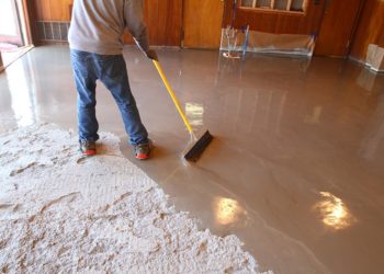 self leveling concrete thickness