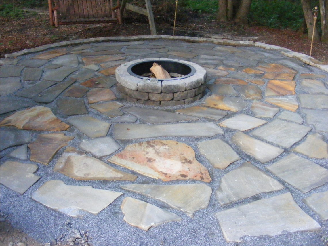 Should you seal flagstone patio?