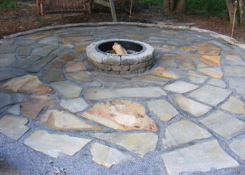 what to use to seal flagstone patio