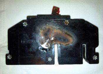 Why are Zinsco breakers so expensive?