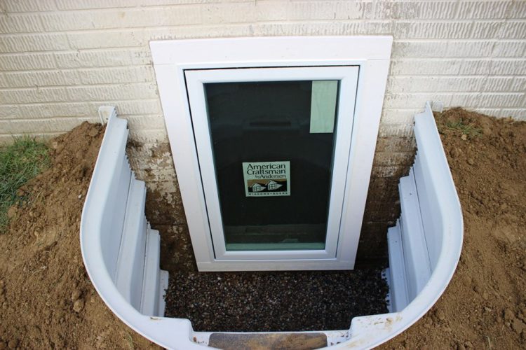 egress window well dimensions