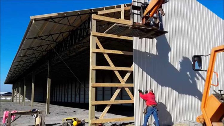 how to hang metal siding
