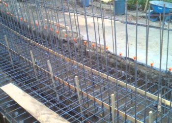 retaining wall with rebar