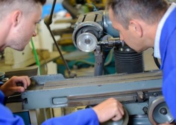 How do you troubleshoot a HVAC blower motor?