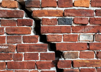 how to repair cracks in brick walls