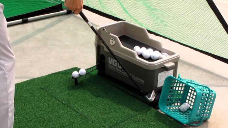 How does a golf ball dispenser work?
