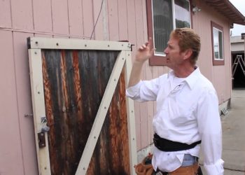 how to apply stucco to wood