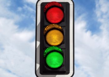 generac green yellow light