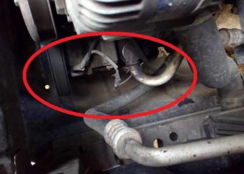 What are the signs of a bad AC compressor?