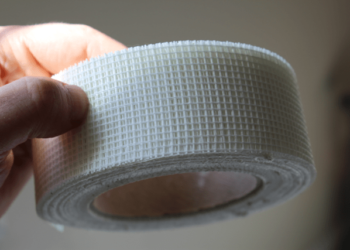 Can I use fiberglass tape on drywall?