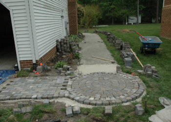 Do rubber pavers get hot?