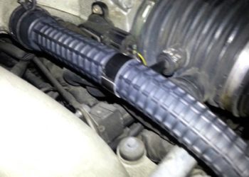 What does the vacuum valve do?