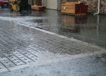 draining pavers