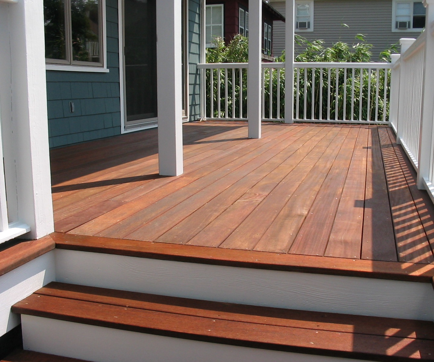 What is the best deck stain remover?