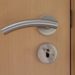 how to measure a sash lock