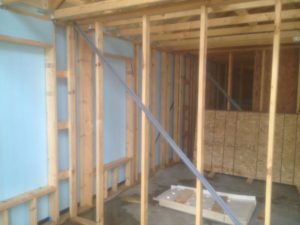 What is the difference between sheathing and plywood?