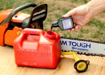 husqvarna 142 chainsaw gas oil ratio