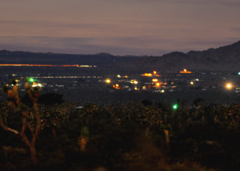 what does dusk to dawn mean