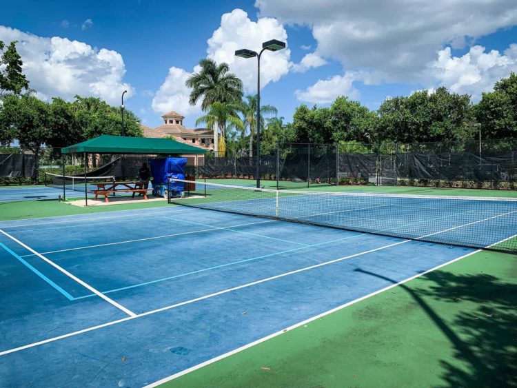 clay tennis court resurfacing