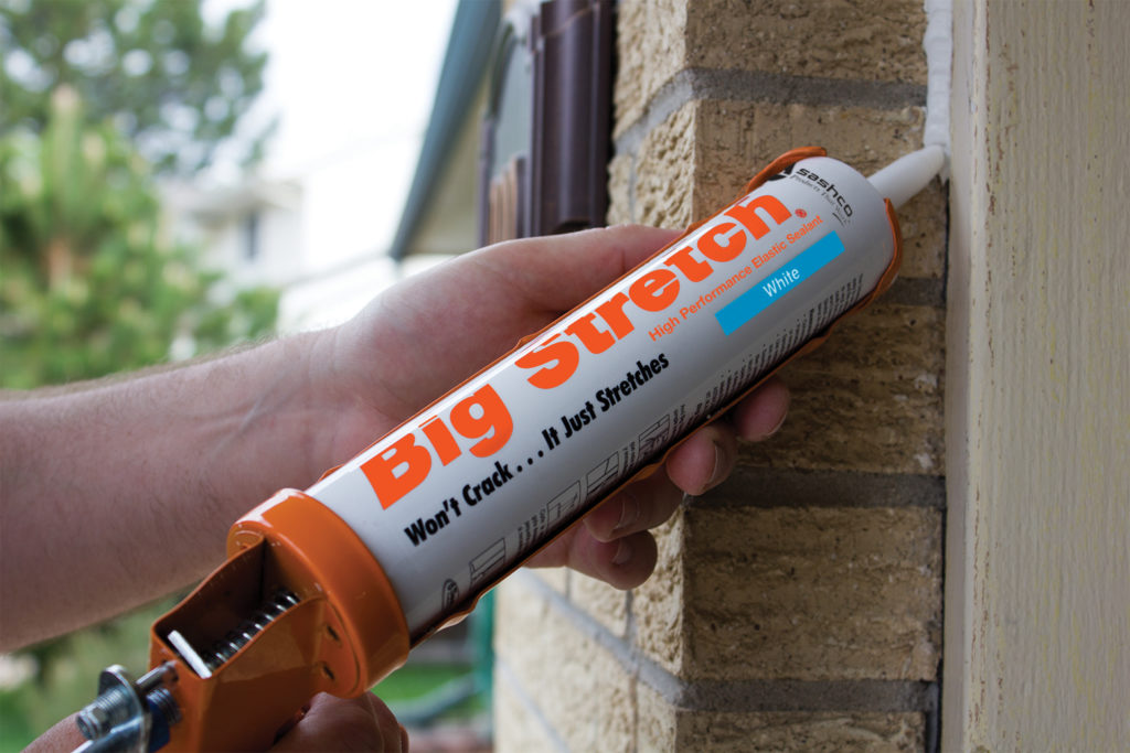 can kitchen and bath caulk be used outside