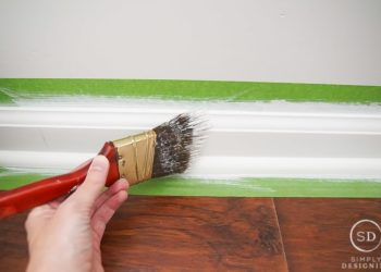what kind of paint to use on baseboards