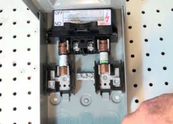 what size fuse for ac disconnect