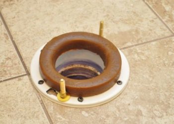 What is the best toilet flange seal?