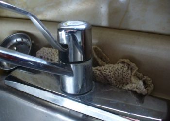 old moen kitchen faucet models